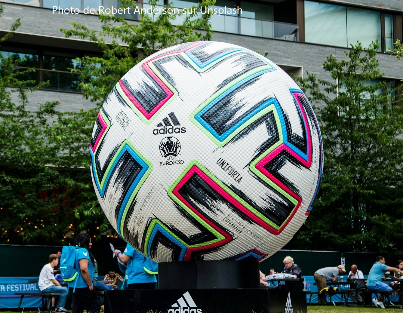 Blue Paper lance son grand jeu de l&rsquo;Euro 2024 !